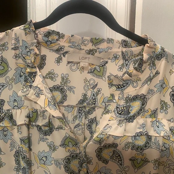 LOFT sleeveless blouse - Picture 6 of 6